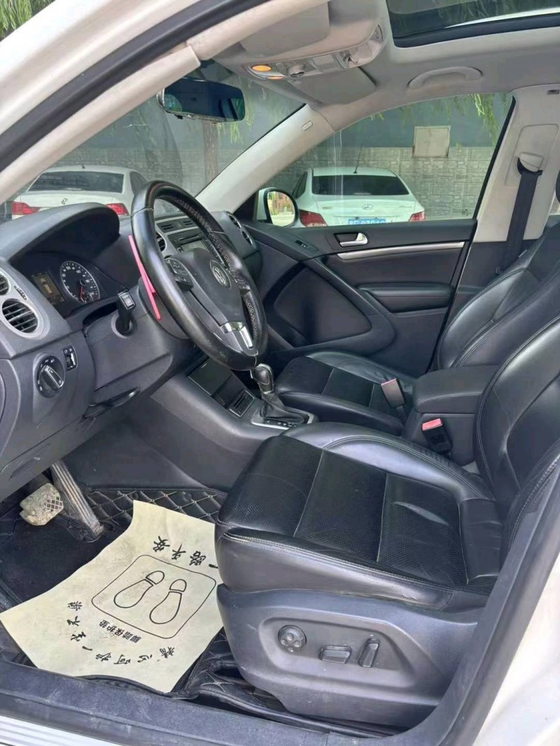 保定13年大众途观6