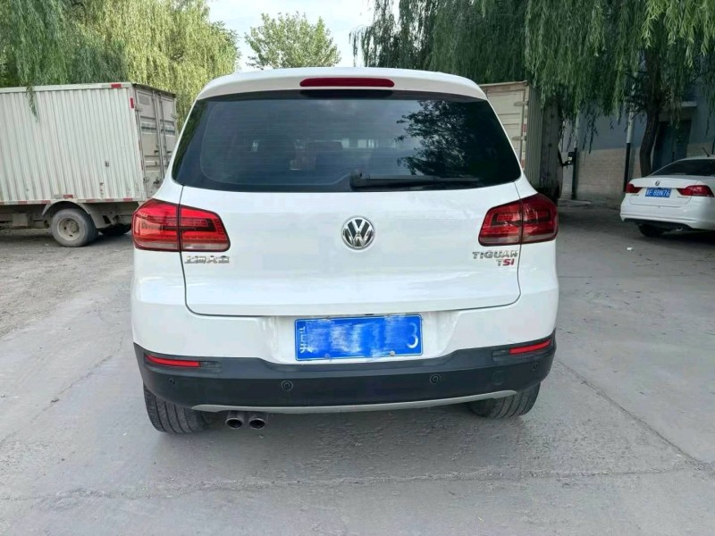 保定13年大众途观8