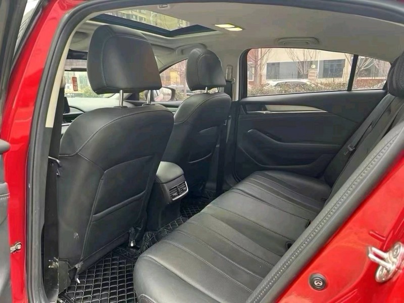 济南20年马自达阿特兹9