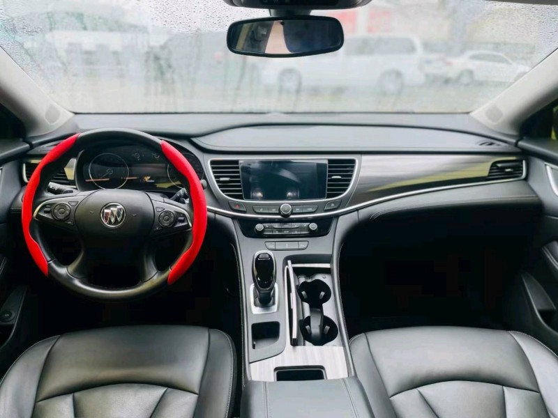 东莞21年别克君越4