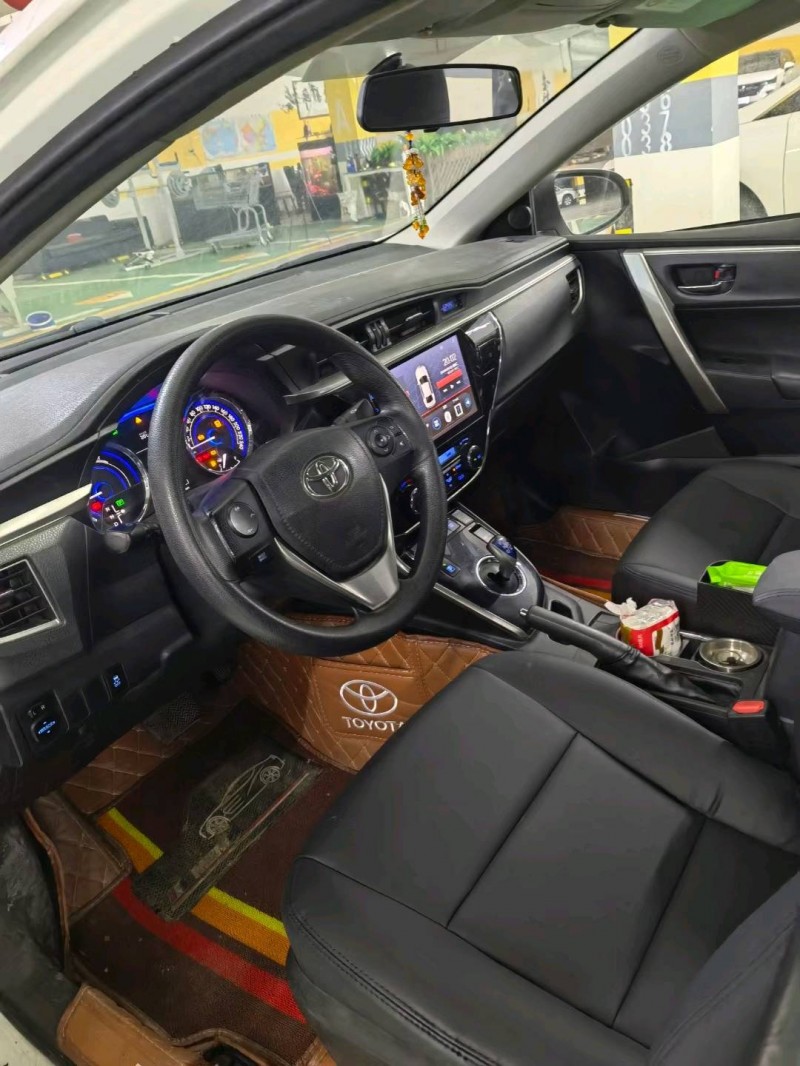 武汉16年丰田卡罗拉9