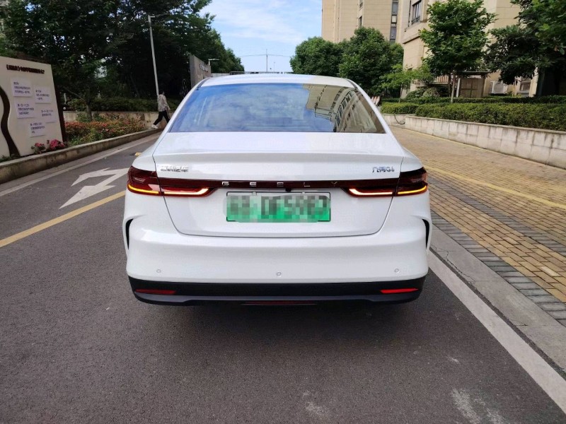 苏州24年吉利几何9