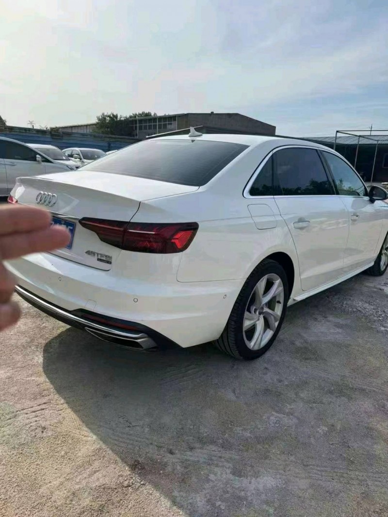 枣庄20年奥迪A4L8
