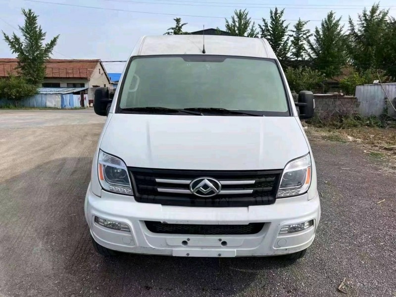 东营22年大通V801