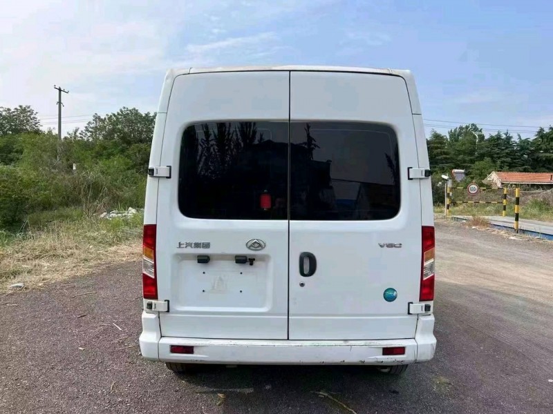 东营22年大通V805
