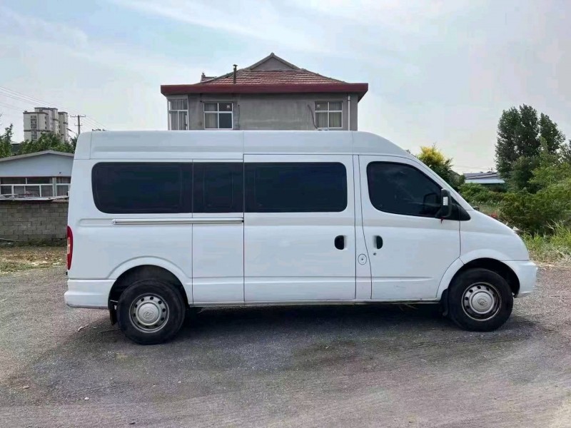 东营22年大通V806