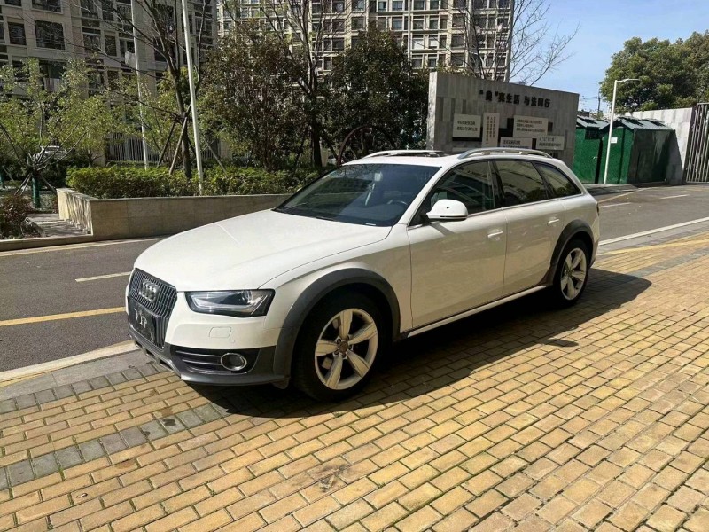 苏州15年奥迪A4L2