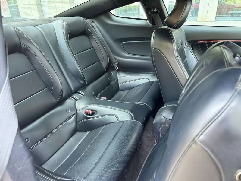 济宁15年福特野马6