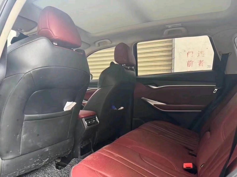 珠海21年長安汽車CS755