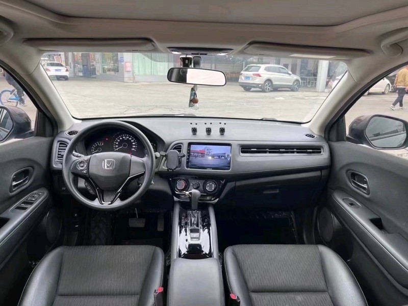 汕头20年本田缤智8