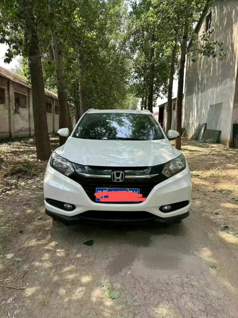 枣庄18年本田缤智1