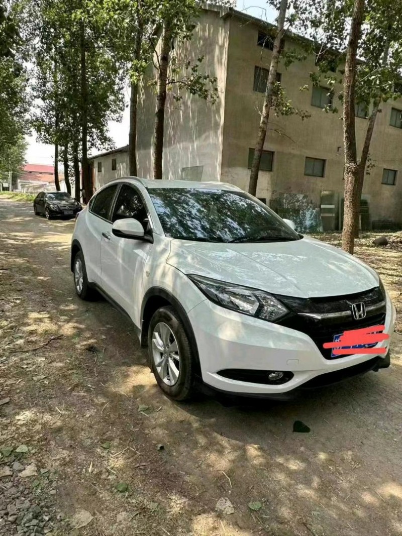 枣庄18年本田缤智3