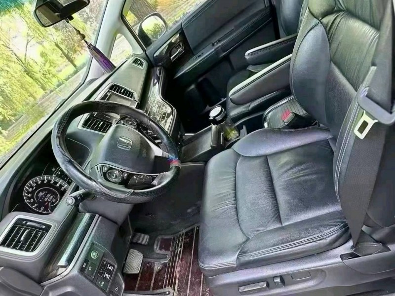 济宁19年本田奥德赛9