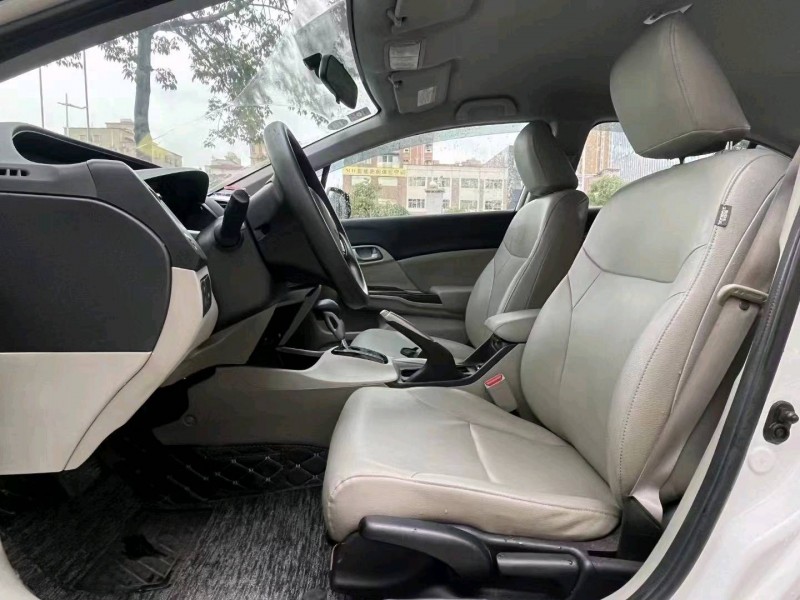 汕头15年本田思域8