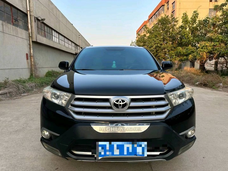 济南13年丰田汉兰达1