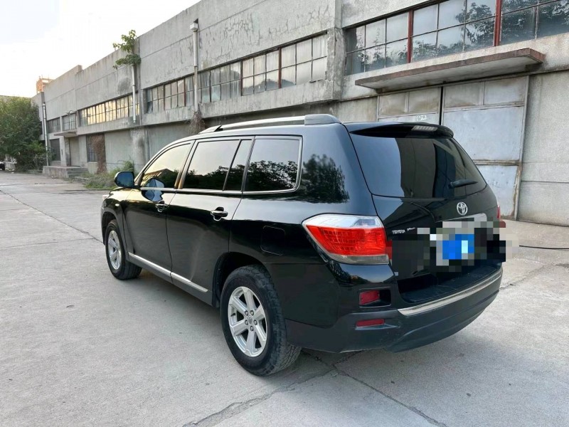 济南13年丰田汉兰达6