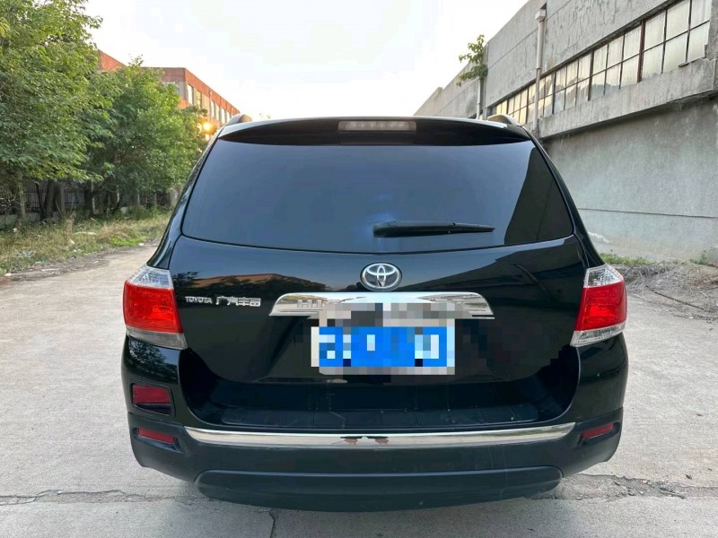 济南13年丰田汉兰达8