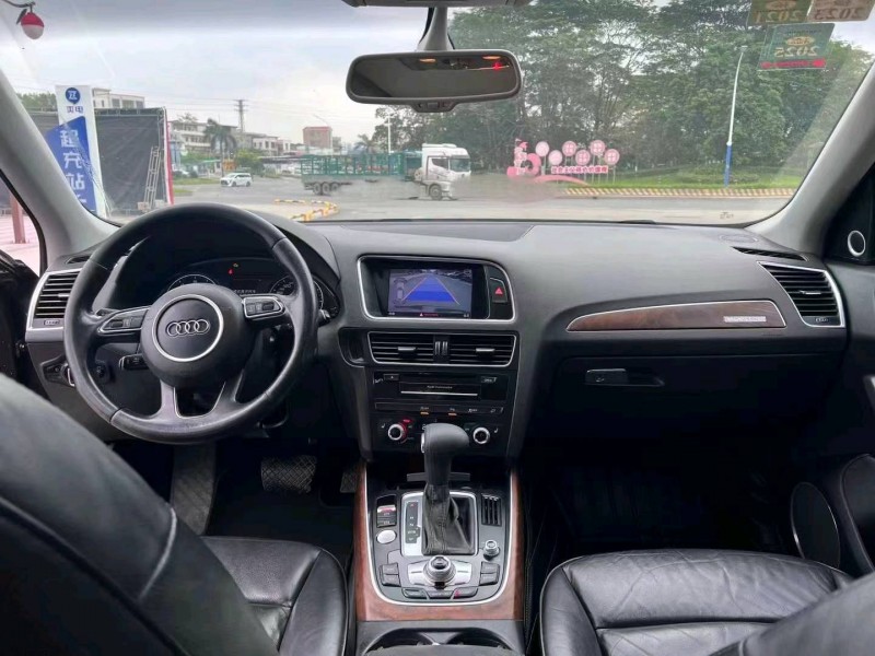 中山15年奥迪Q53