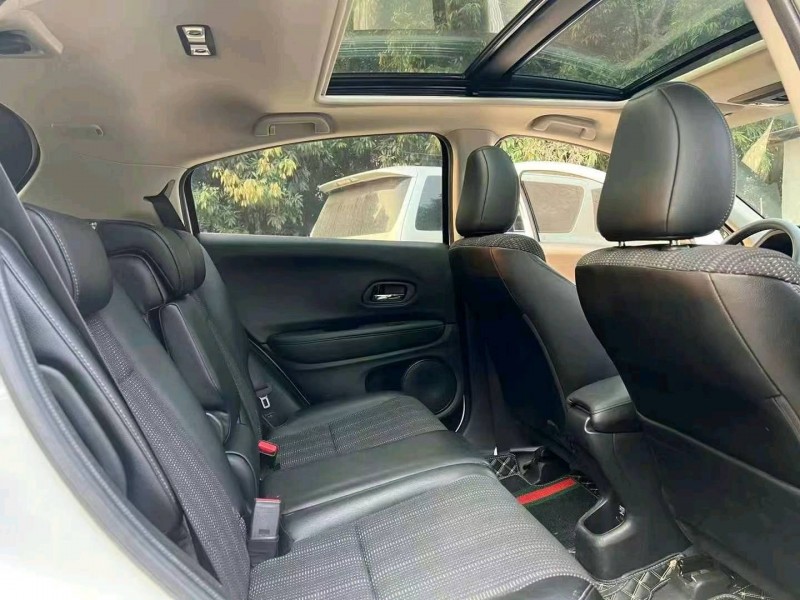 广州18年本田缤智7