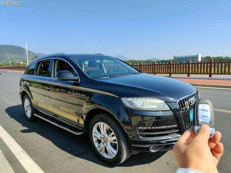 广州13年奥迪Q73