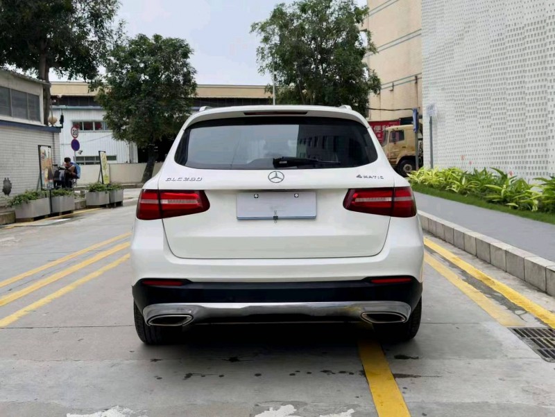 广州16年奔驰GLC9