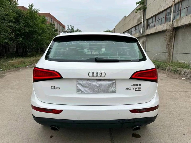 济南15年奥迪Q59