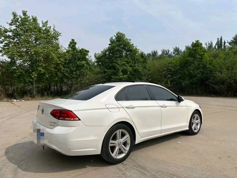 济南15年大众凌渡8