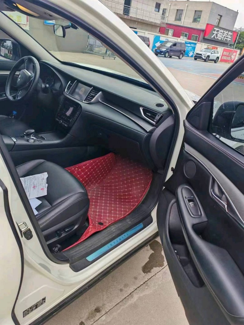 保定18年英菲尼迪QX506