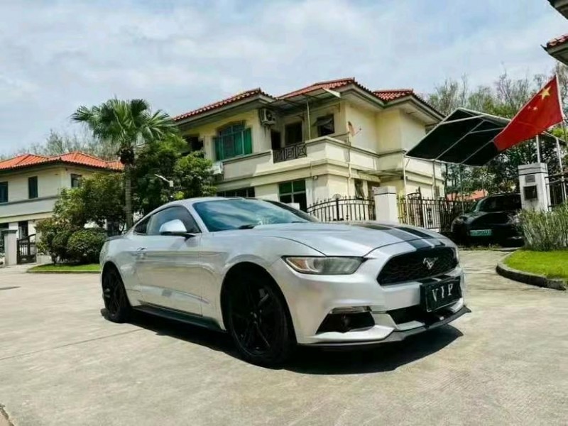 佛山15年福特野马3