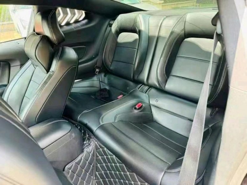 佛山15年福特野马4