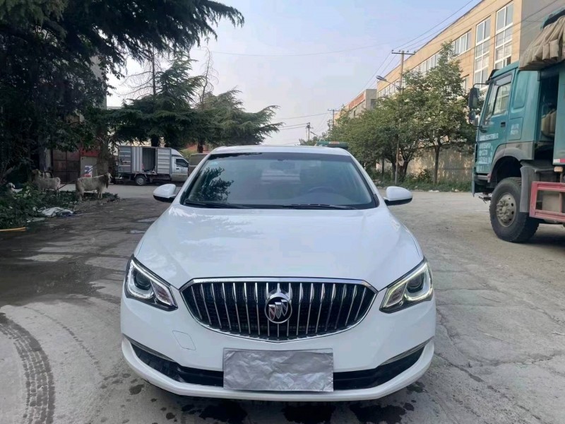 济南17年别克英朗1