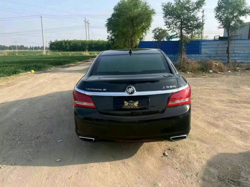 保定14年别克君越9