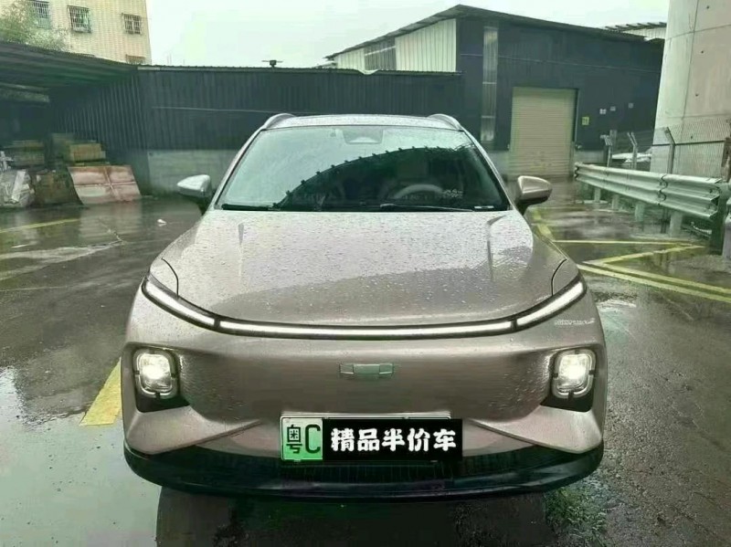 佛山23年吉利几何1