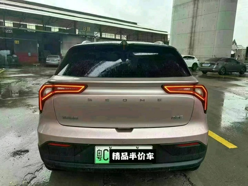 佛山23年吉利几何2