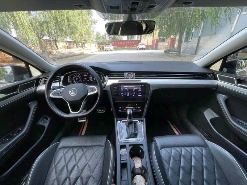 保定22年大众迈腾8