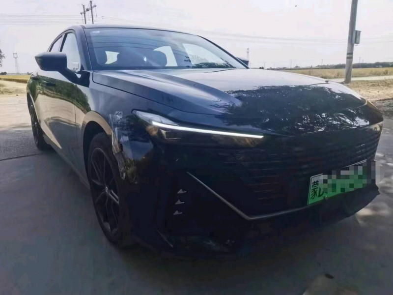 保定23年长安汽车UNI-V3