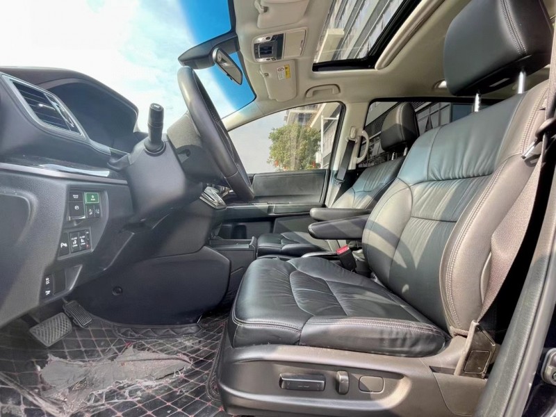 东莞21年本田奥德赛4