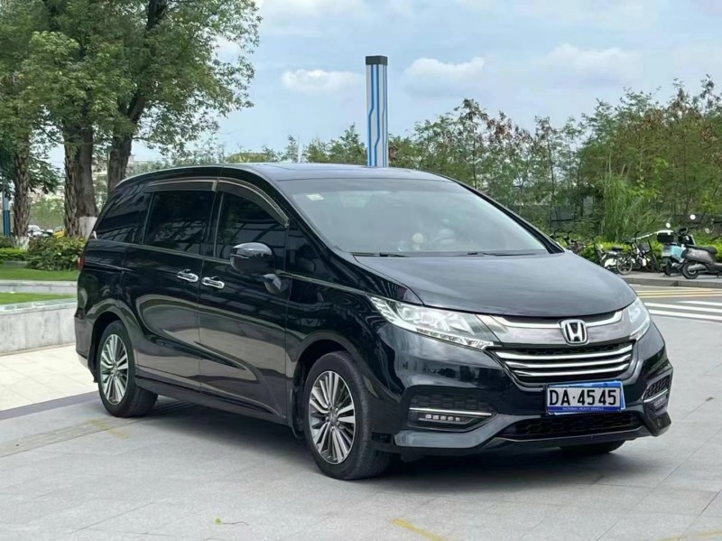 东莞19年本田奥德赛2