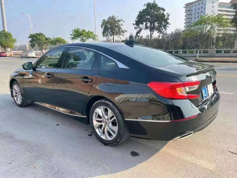 汕头20年本田雅阁8