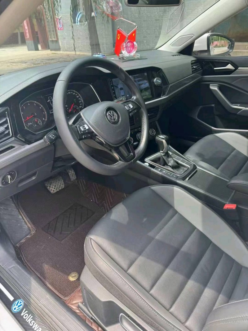 保定20年大众速腾7