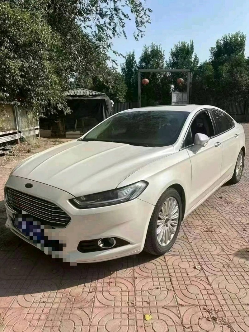 济宁16年福特蒙迪欧2