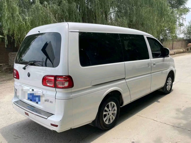 保定23年东风菱智5