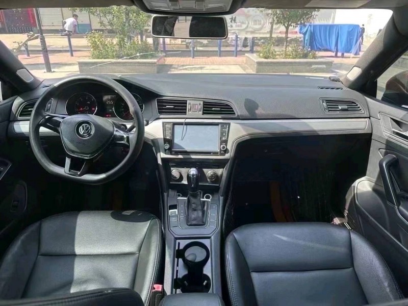 济南15年大众凌渡4