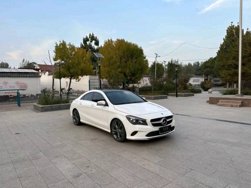 济南18年奔驰CLA3