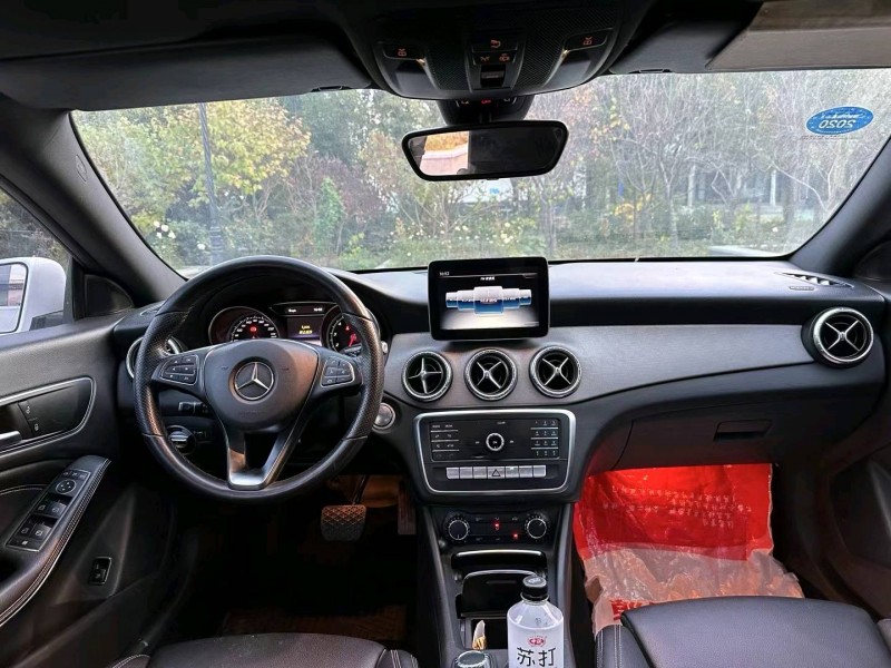 济南18年奔驰CLA5
