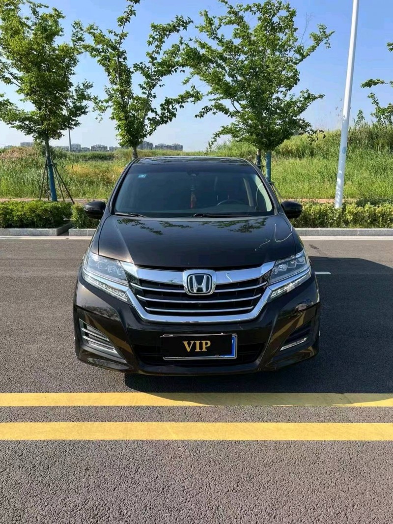 徐州18年本田艾力绅1