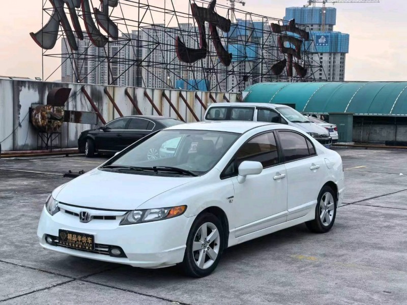 东莞11年本田思域3