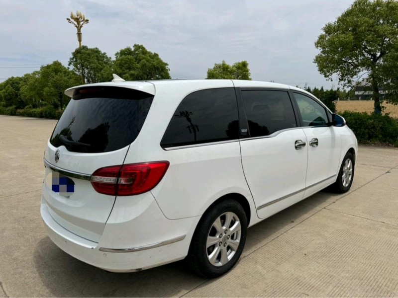 盐城16年别克GL86