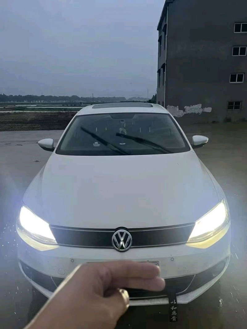 泰州13年大众速腾1