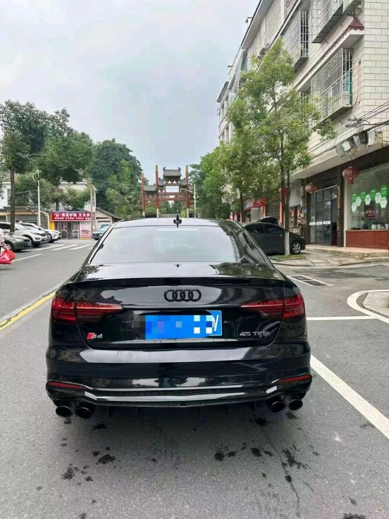 永州21年奧迪A4L7